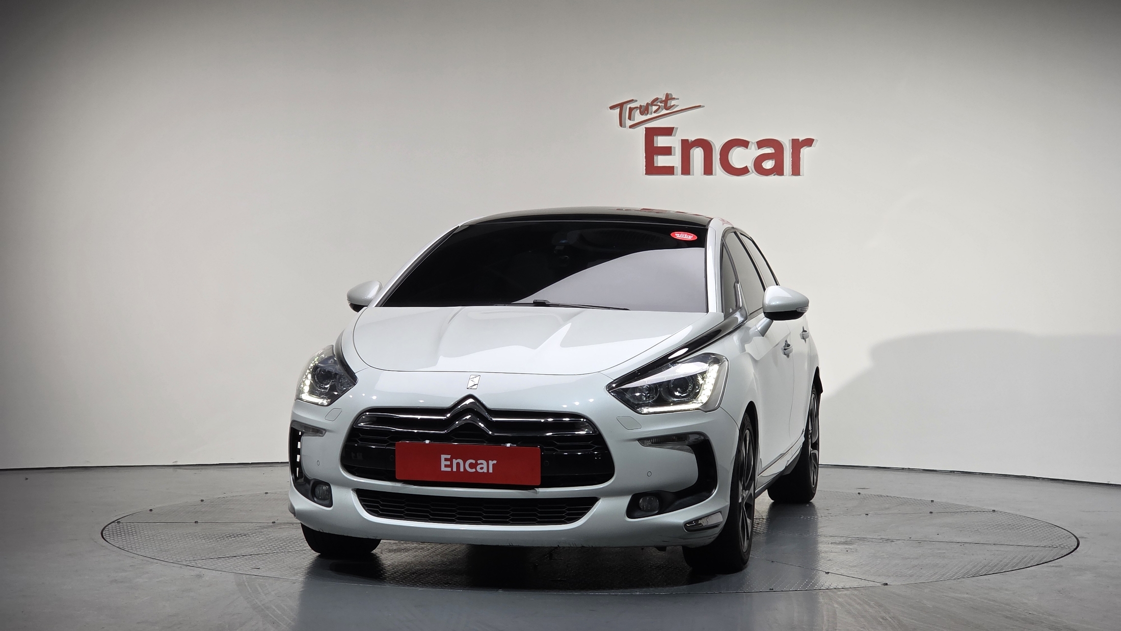 CITROEN DS5 photo 3