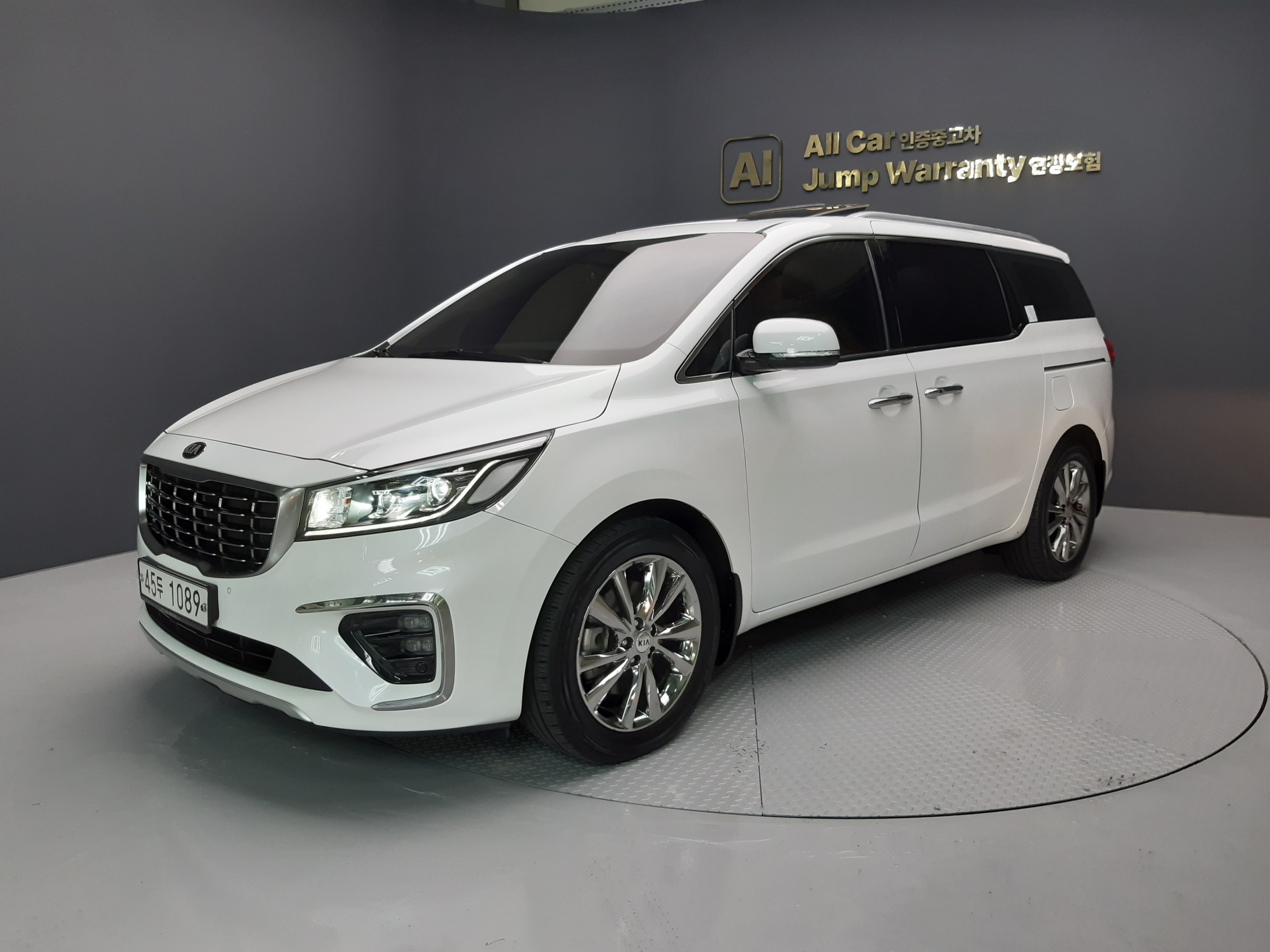 KIA CARNIVAL 2019