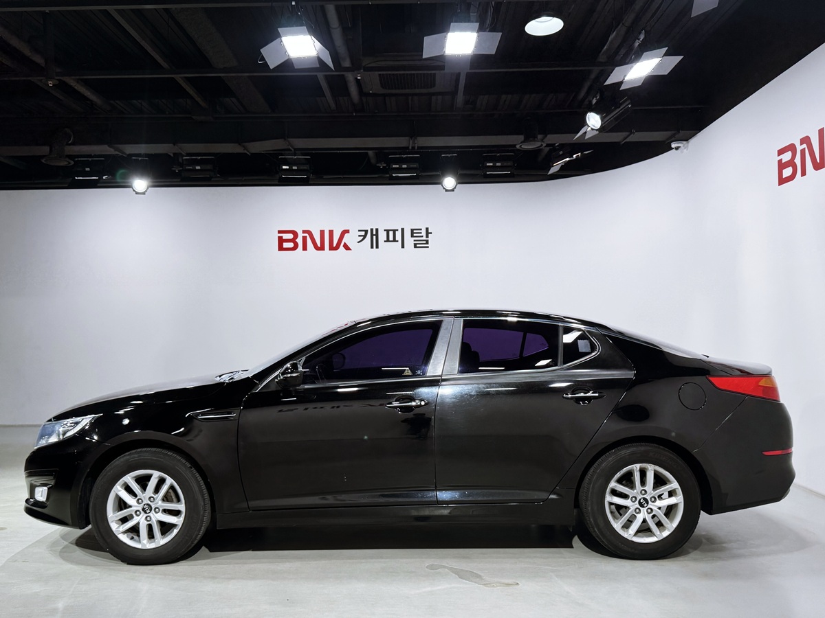 KIA K5 photo 3