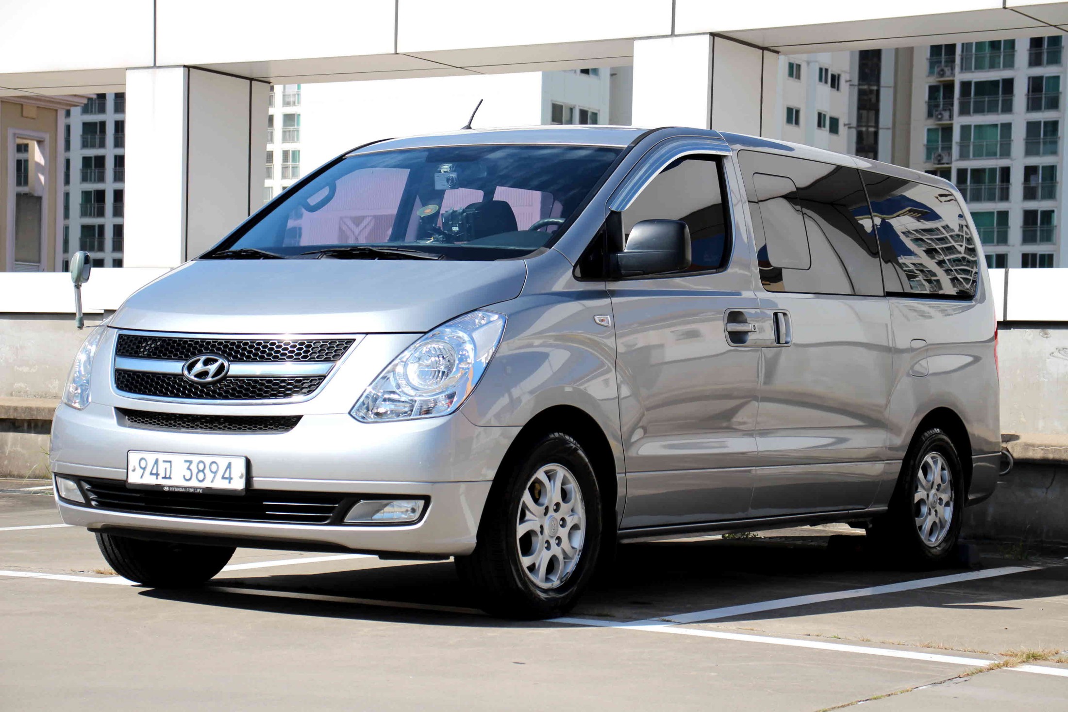2011 Mazda Bongo Van