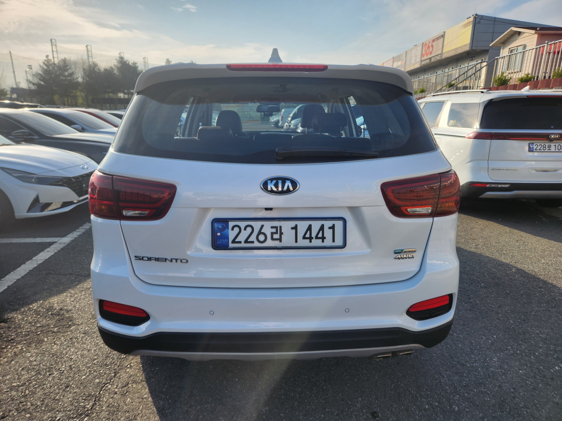 KIA SORENTO photo 3