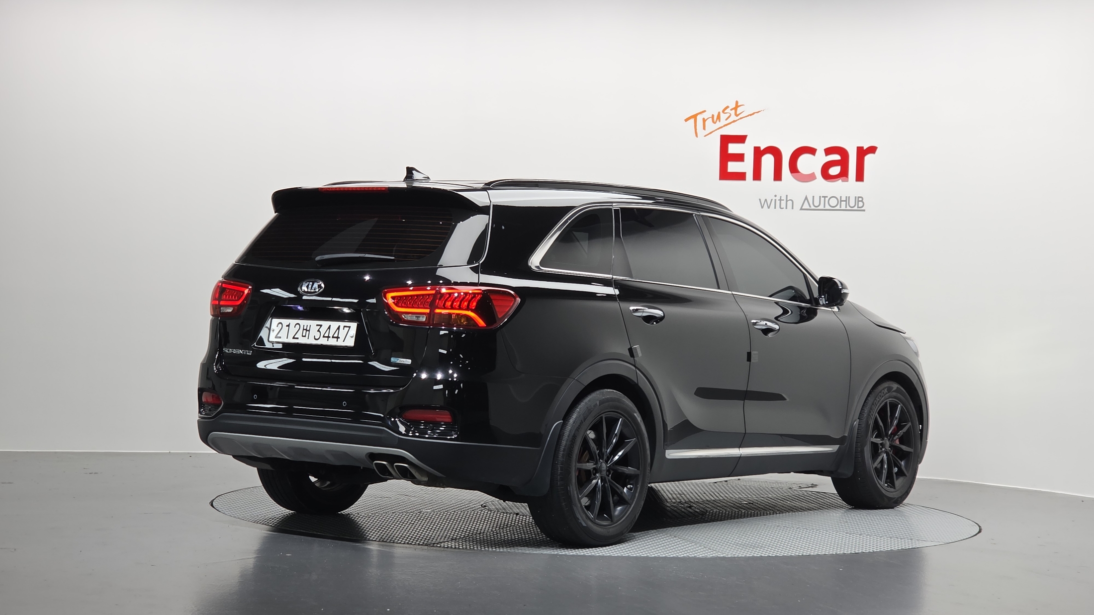 KIA SORENTO photo 2