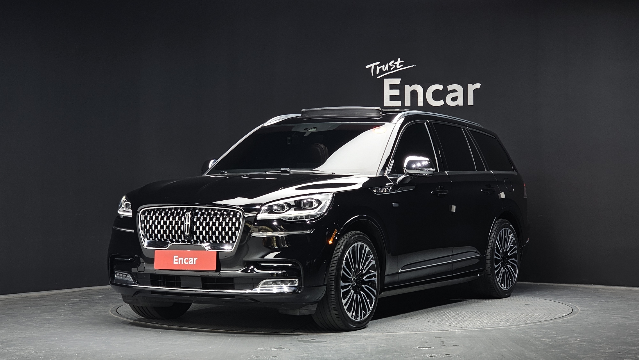 LINCOLN AVIATOR