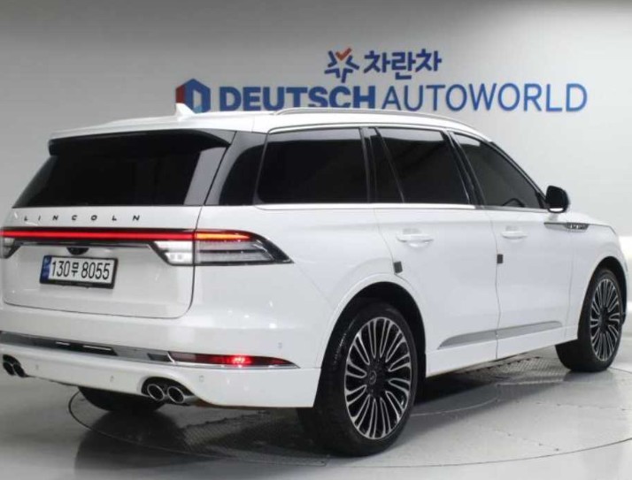 LINCOLN AVIATOR photo 2