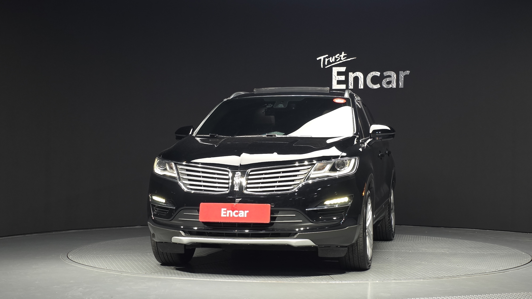 LINCOLN MKC photo 3
