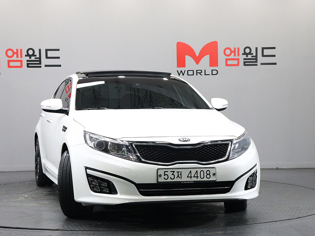 KIA K5 photo 2