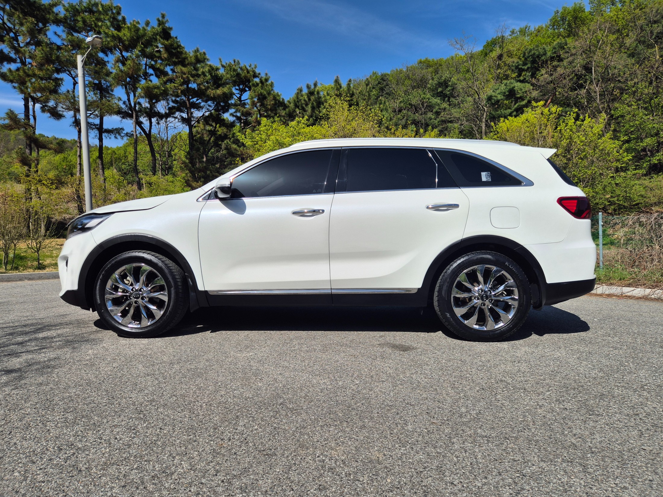KIA SORENTO photo 3