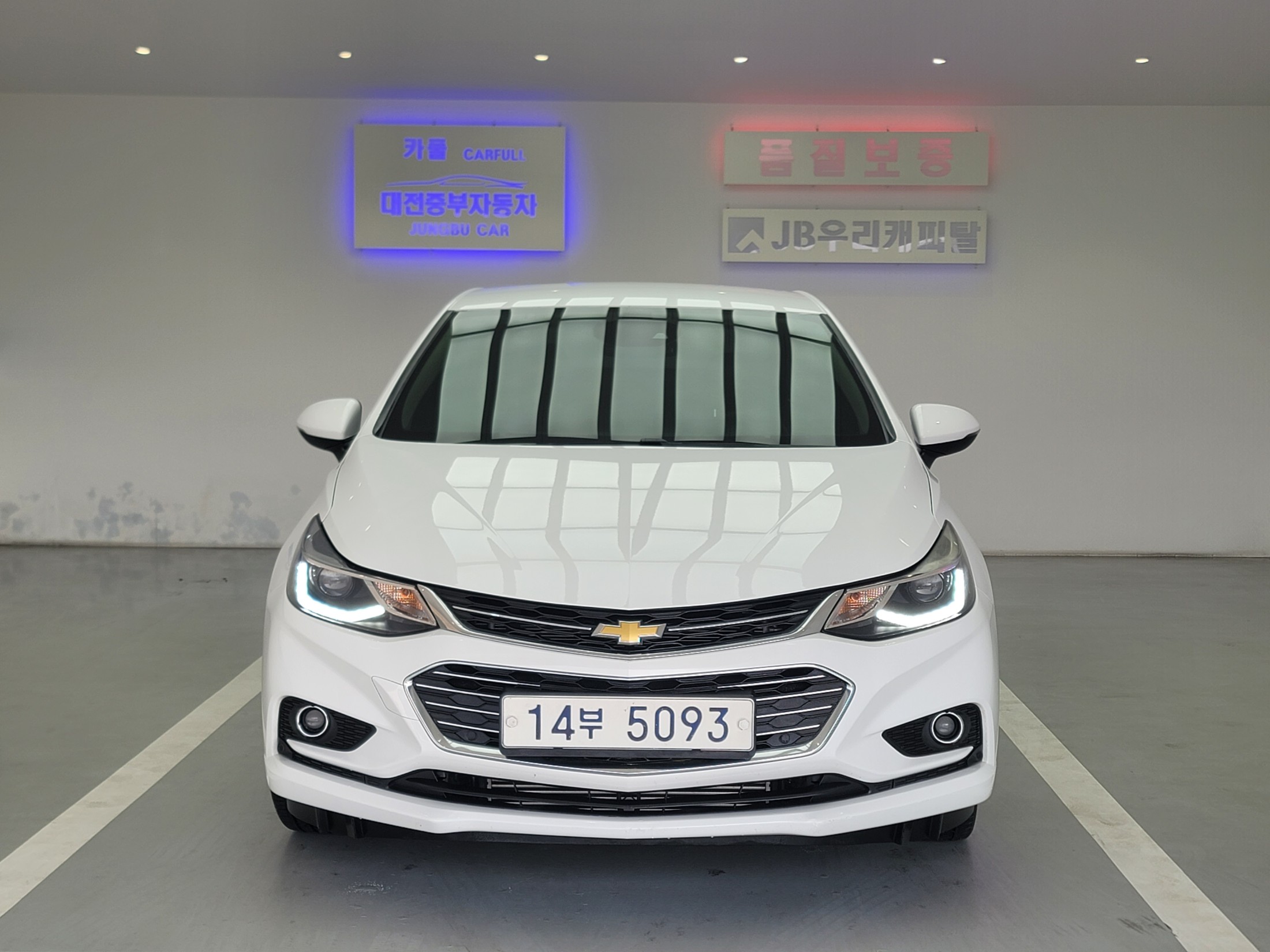 CHEVROLET CRUZE photo 3