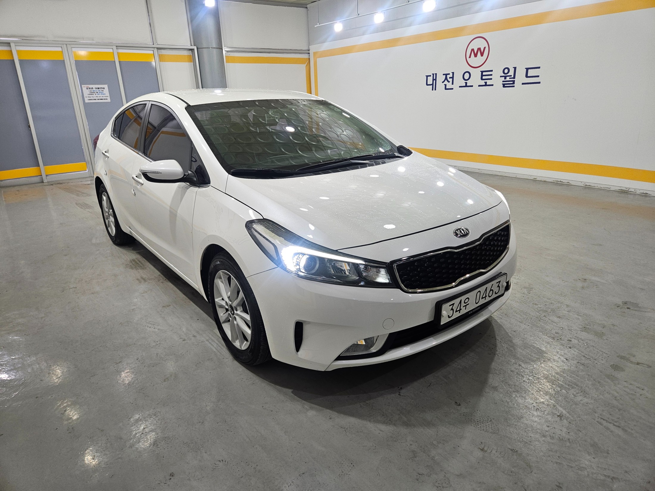 KIA K3 photo 2