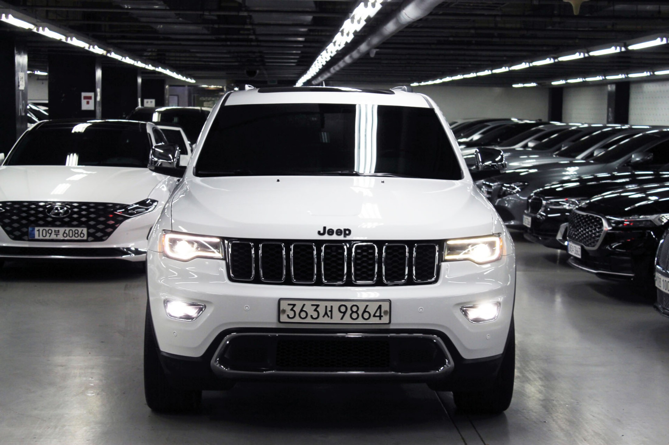 JEEP GRAND CHEROKEE