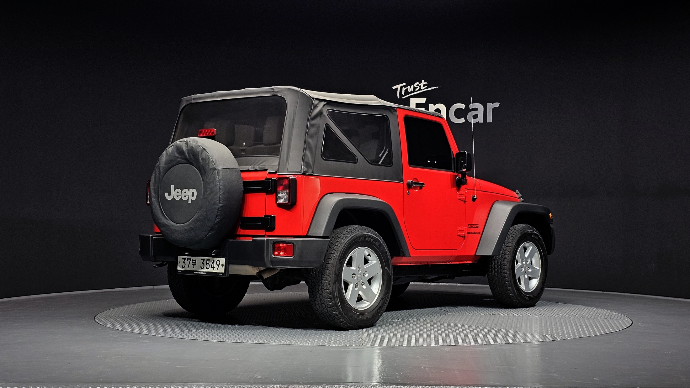 JEEP WRANGLER photo 2