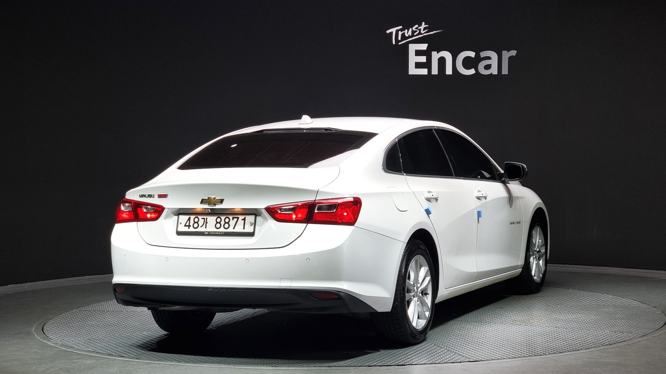 CHEVROLET MALIBU photo 2