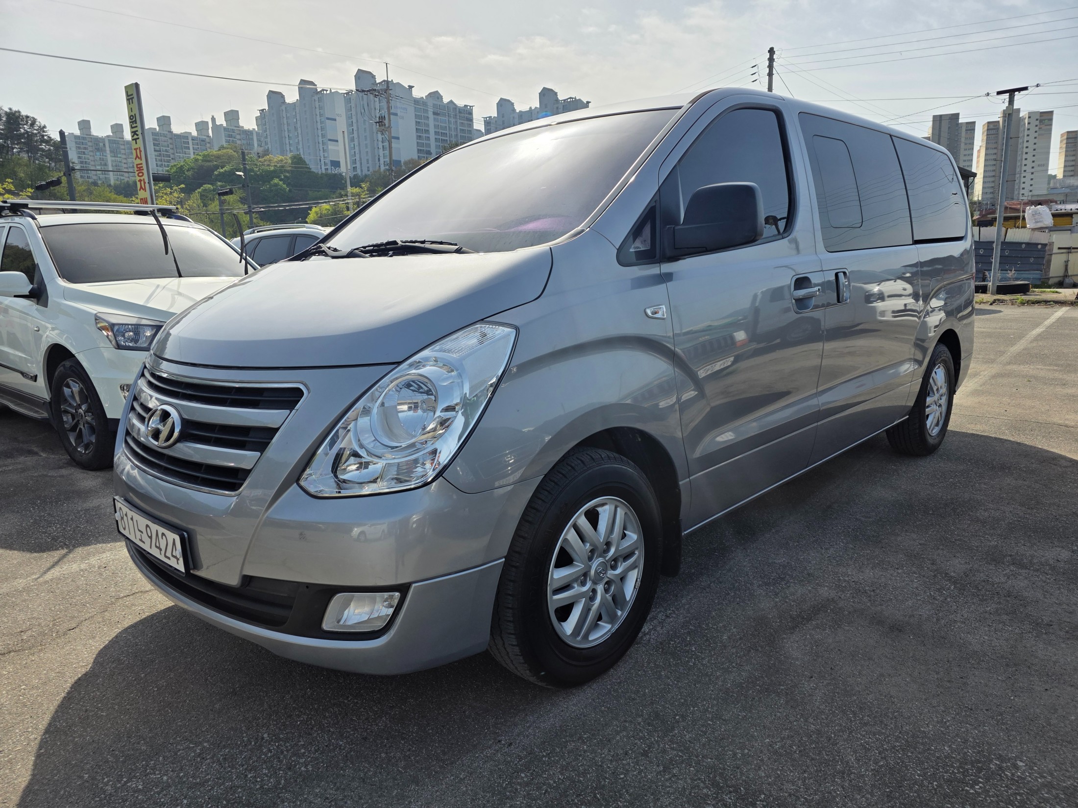 2011 Mazda Bongo Van