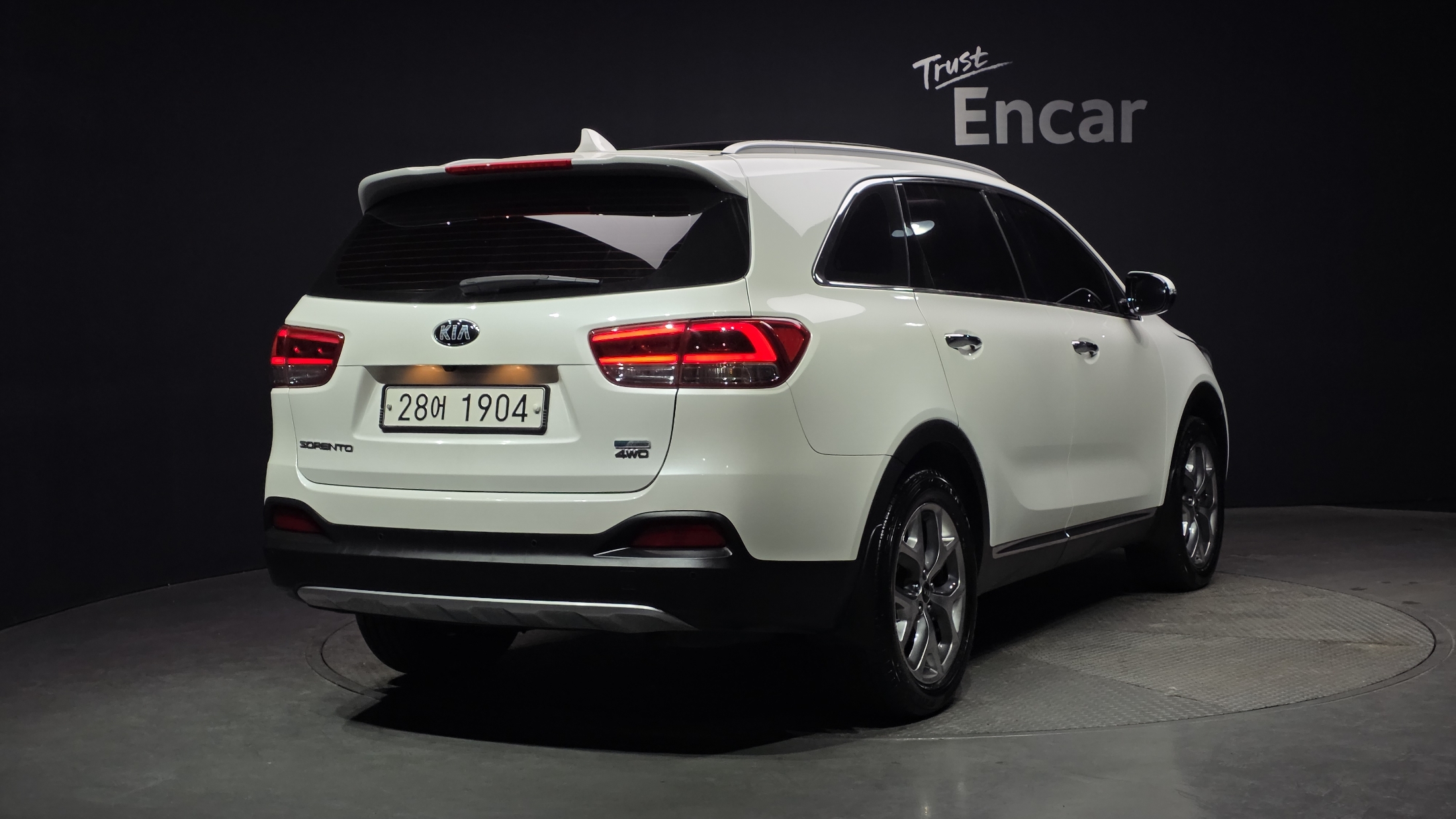 KIA SORENTO photo 2