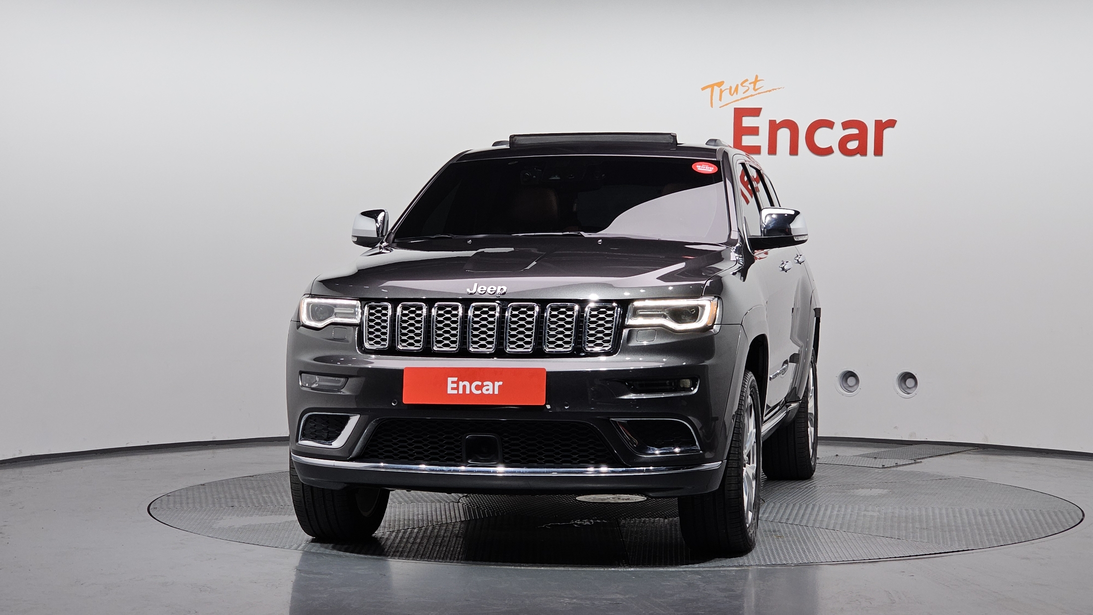 JEEP GRAND CHEROKEE photo 3