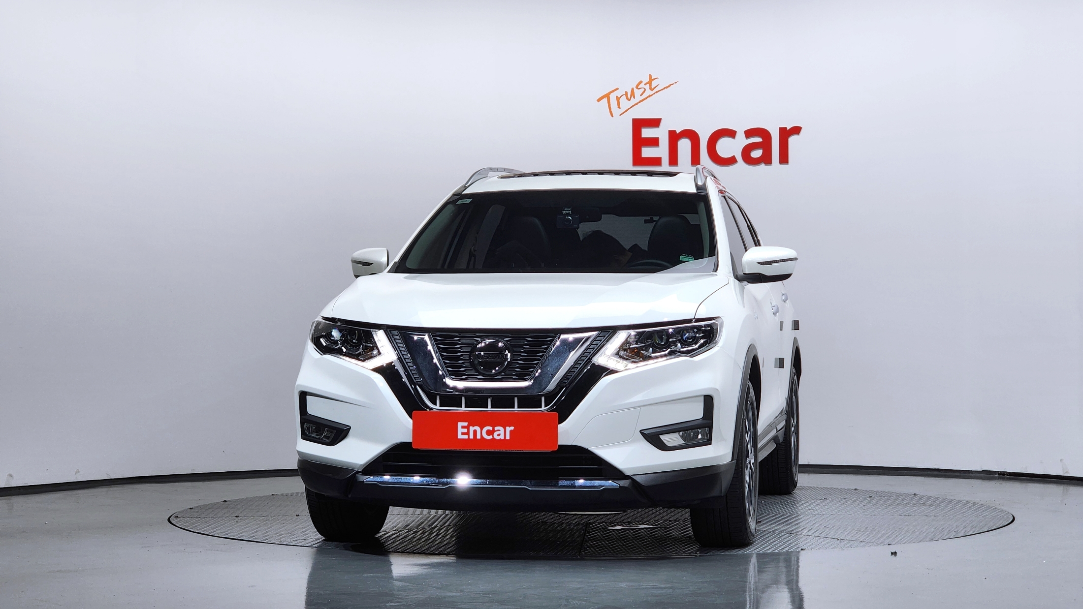 NISSAN XTRAIL photo 3