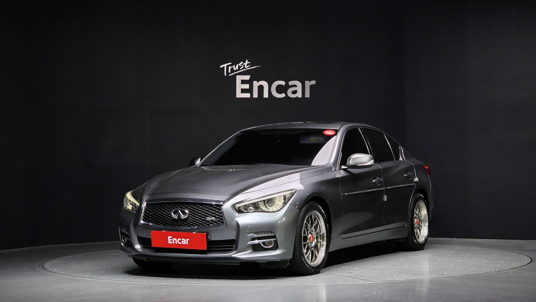 INFINITI Q50