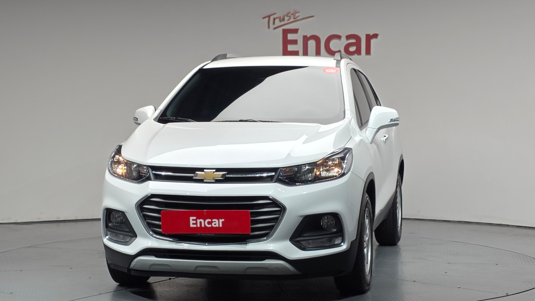 CHEVROLET TRAX photo 3