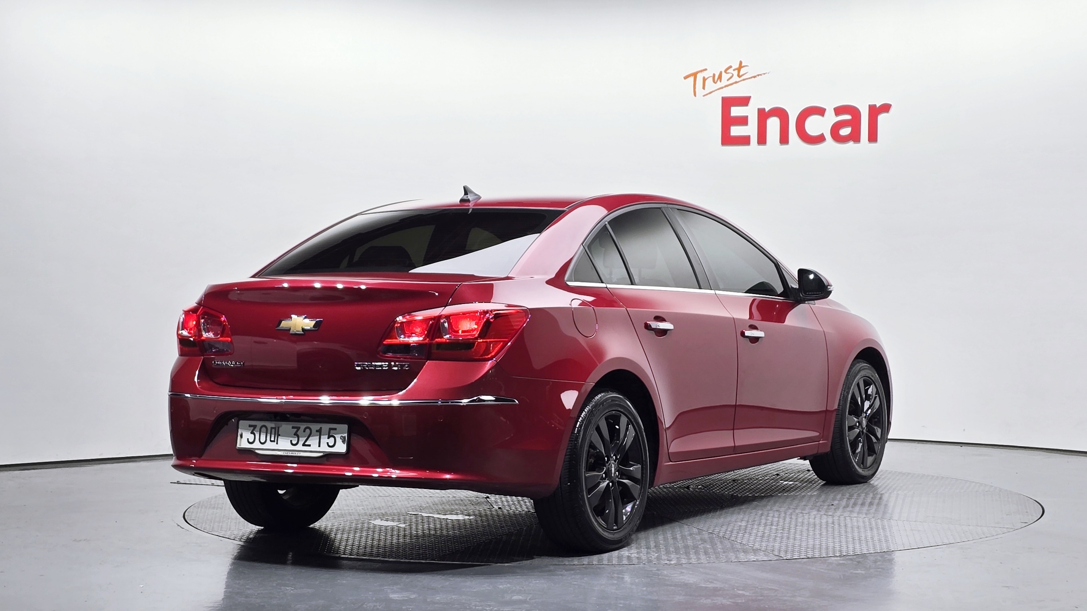 CHEVROLET CRUZE photo 2