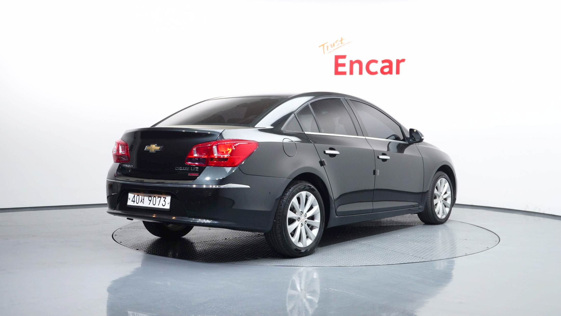 CHEVROLET CRUZE photo 2