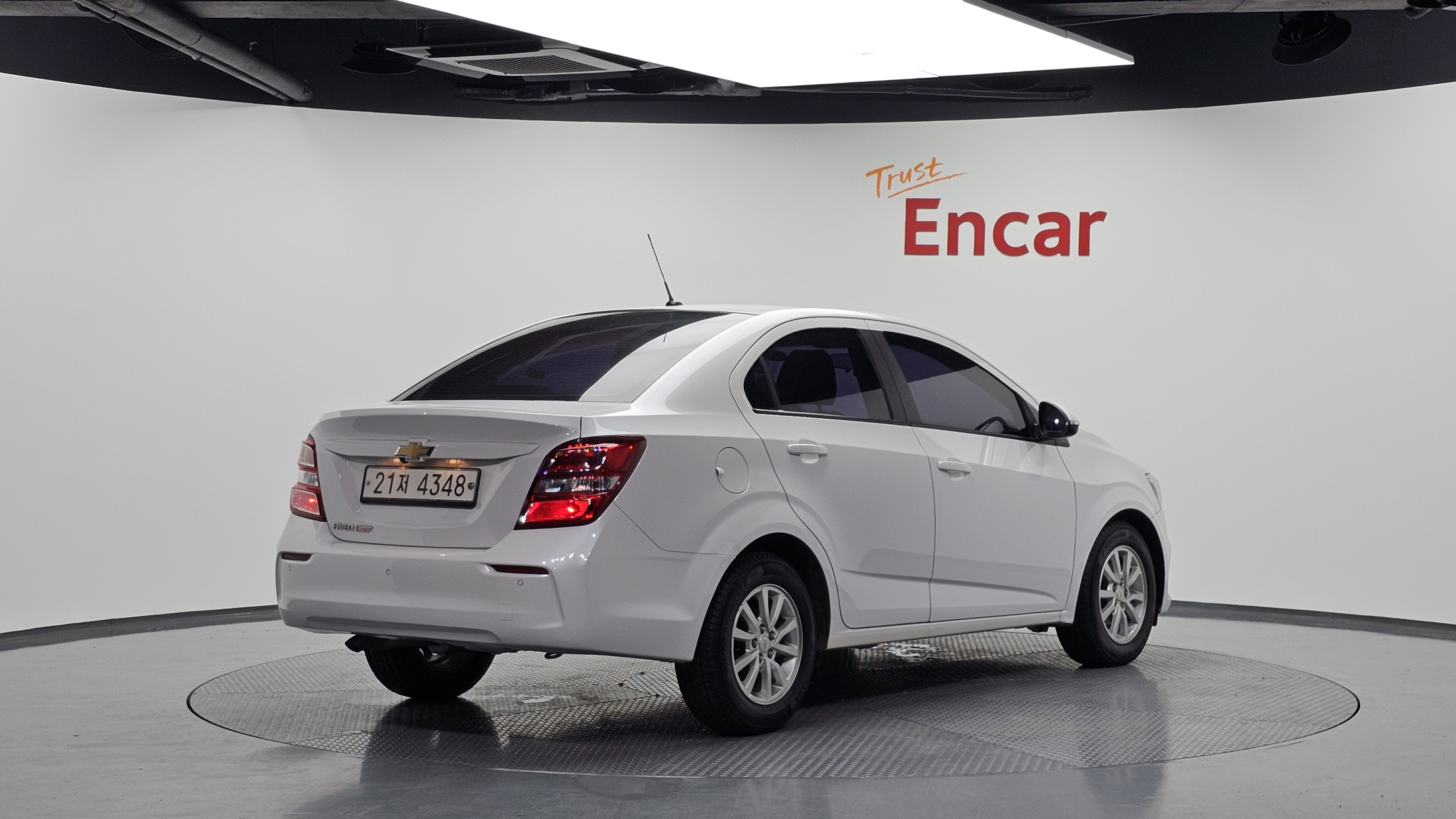 CHEVROLET AVEO photo 2