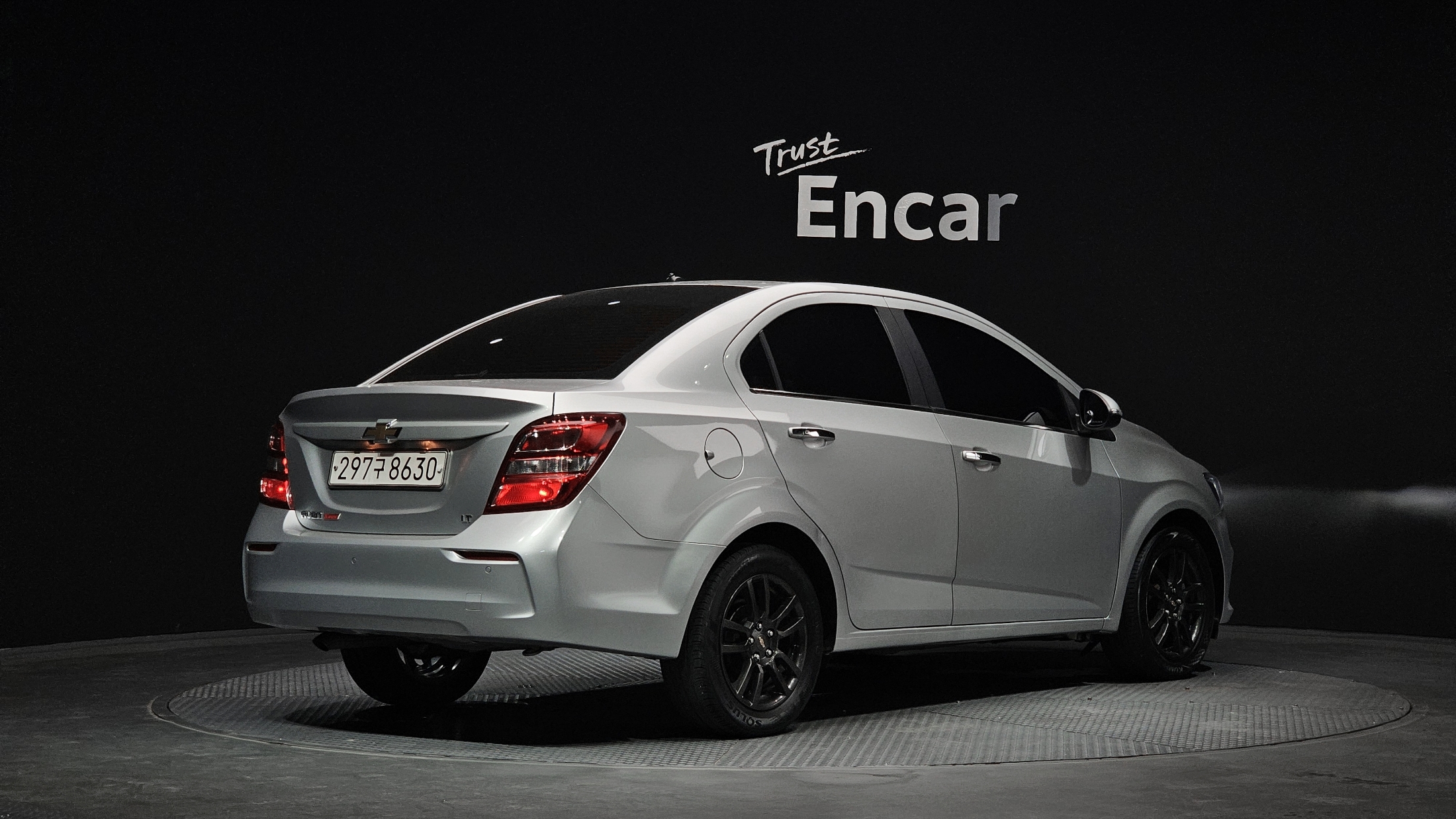 CHEVROLET AVEO photo 2