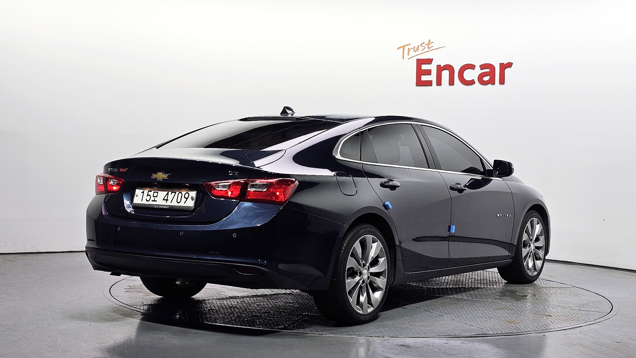 CHEVROLET MALIBU photo 2