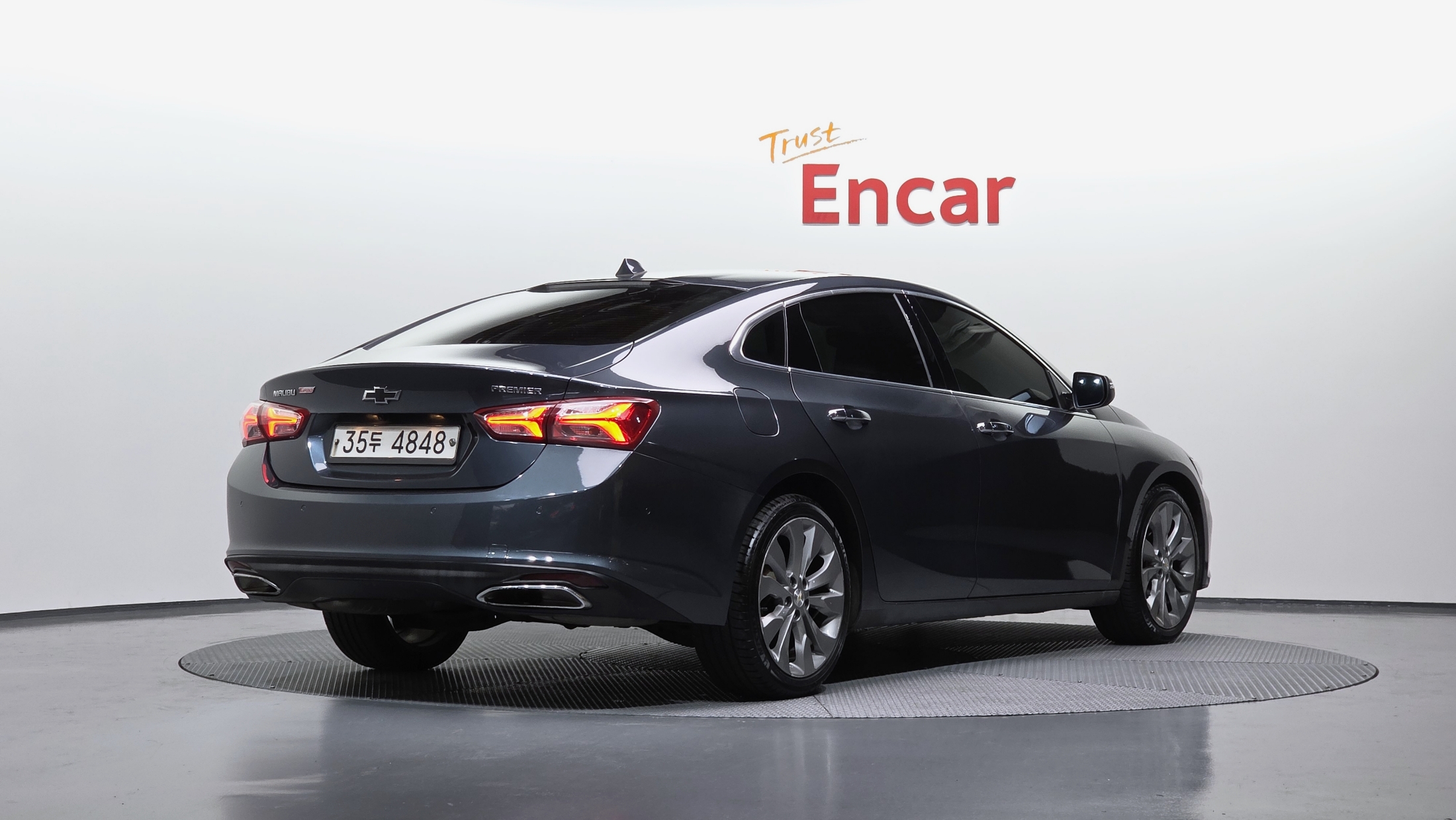CHEVROLET MALIBU photo 2