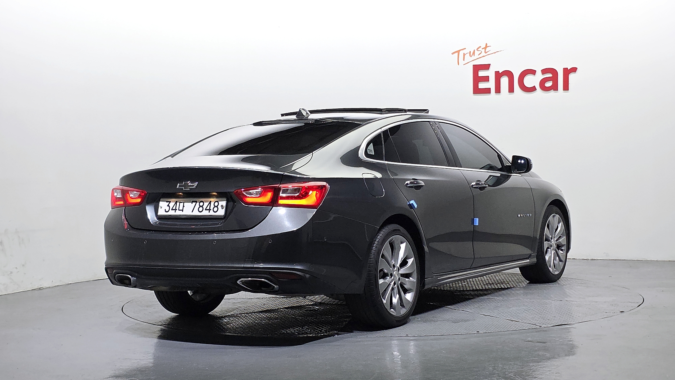 CHEVROLET MALIBU photo 2