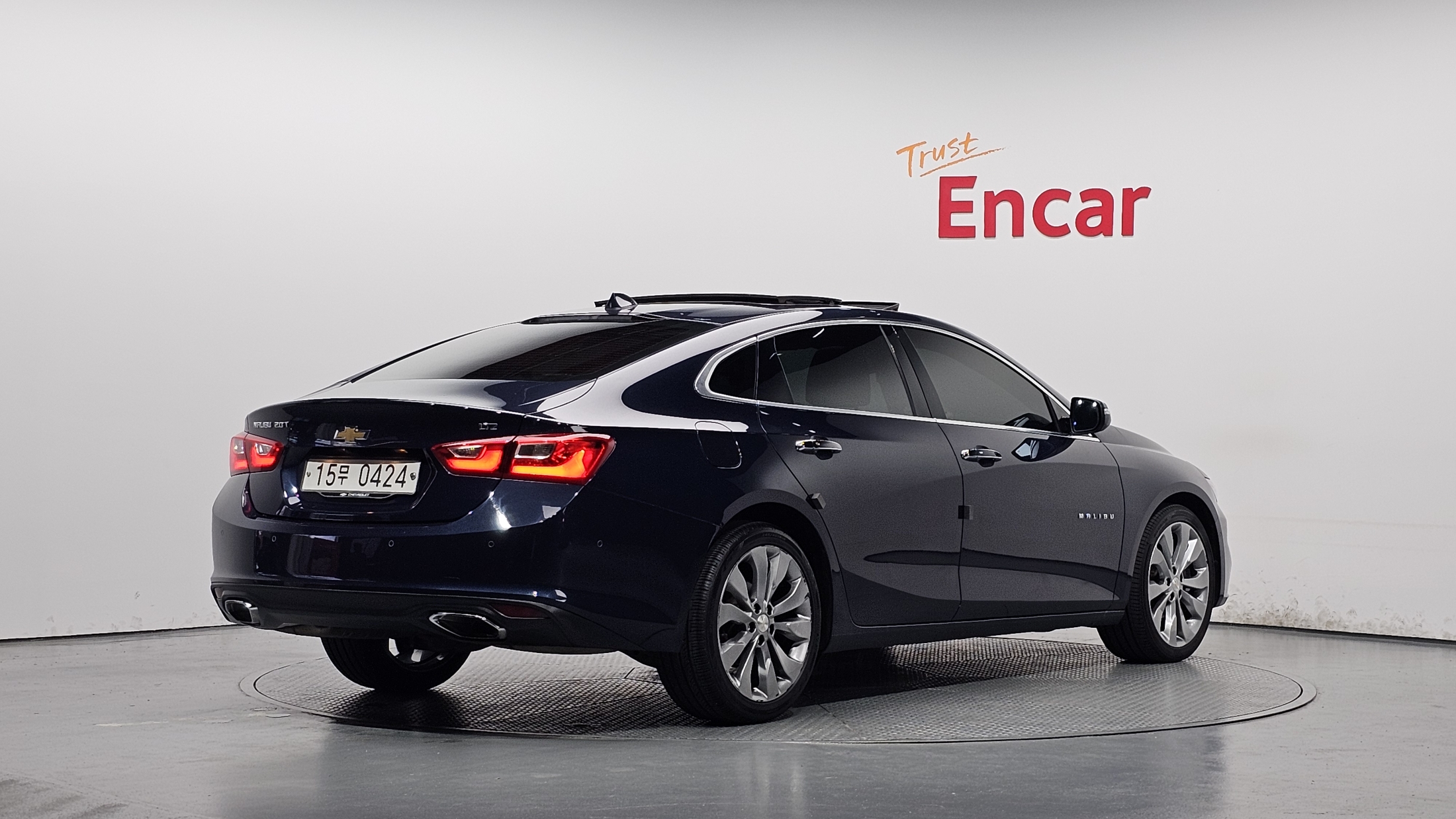 CHEVROLET MALIBU photo 2