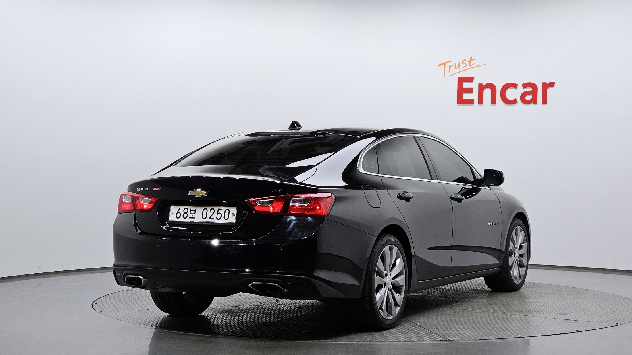 CHEVROLET MALIBU photo 2