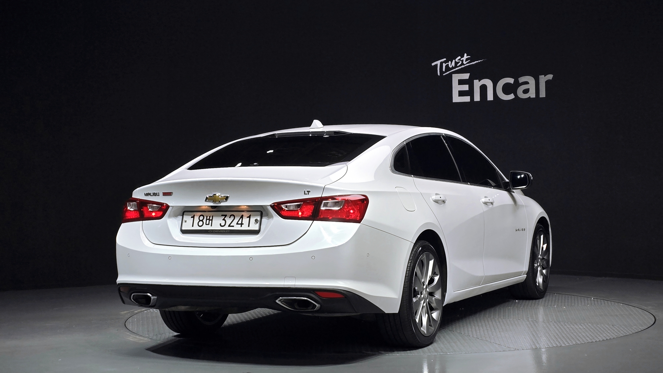 CHEVROLET MALIBU photo 2