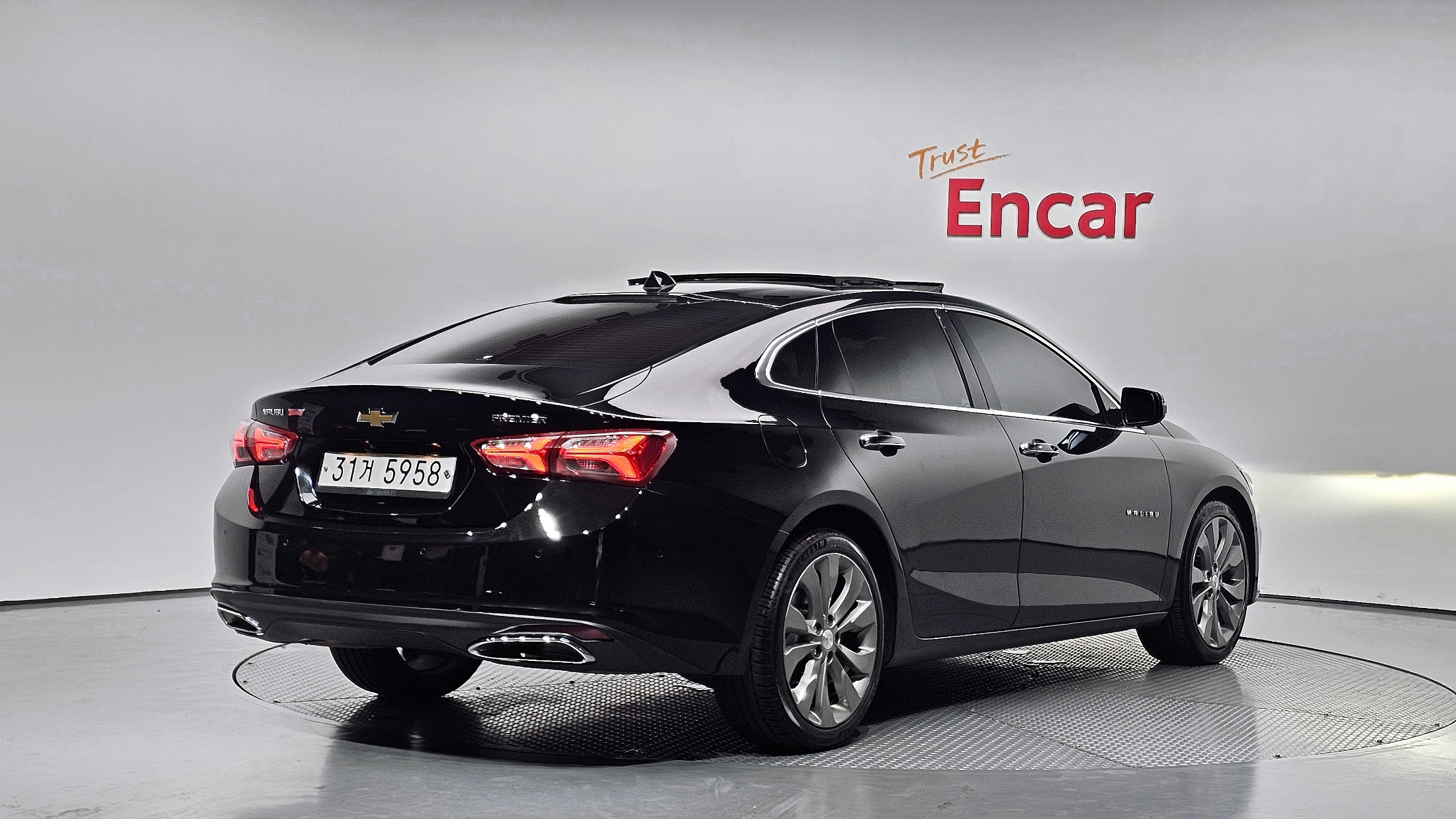 CHEVROLET MALIBU photo 2
