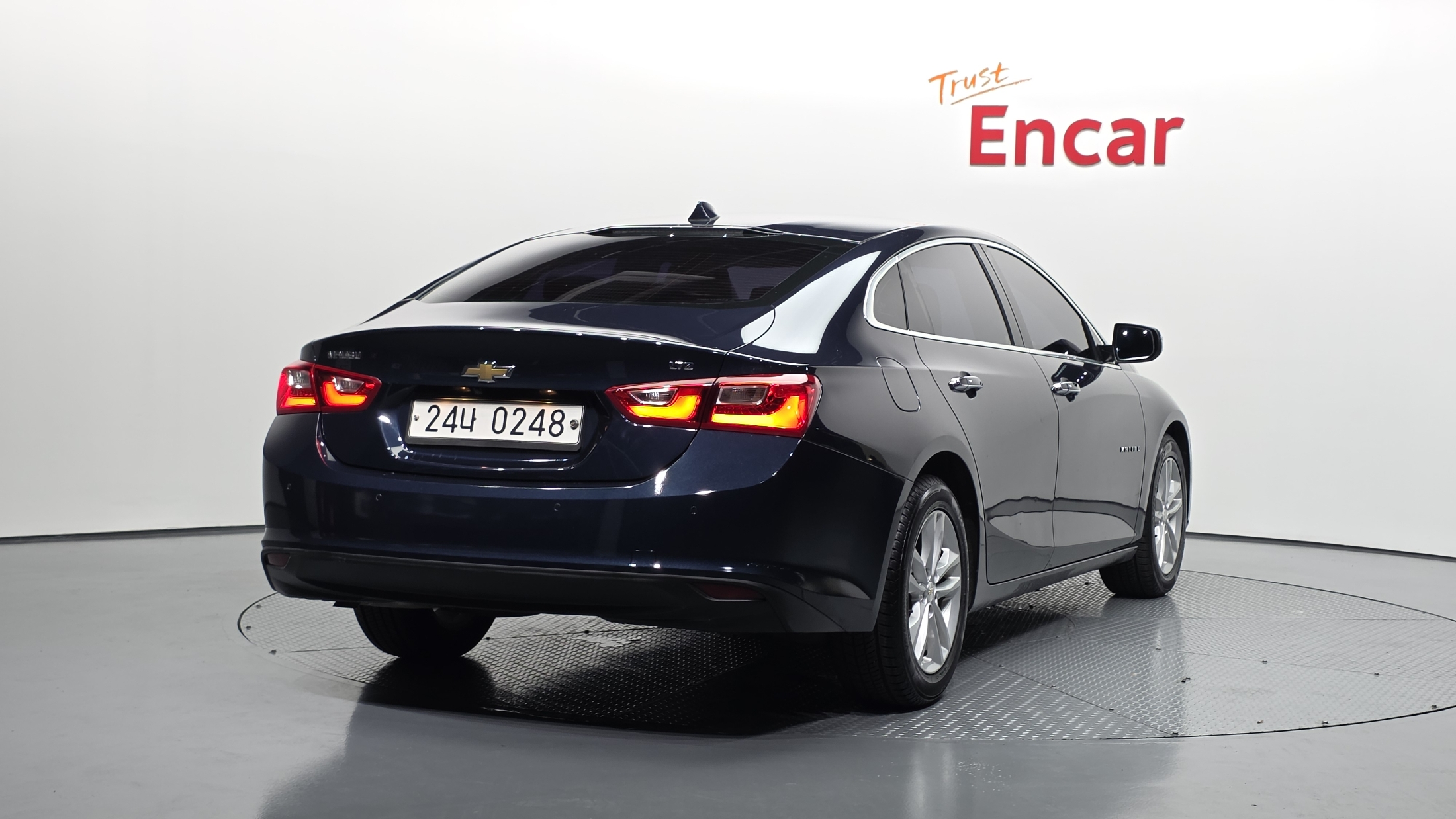 CHEVROLET MALIBU photo 2