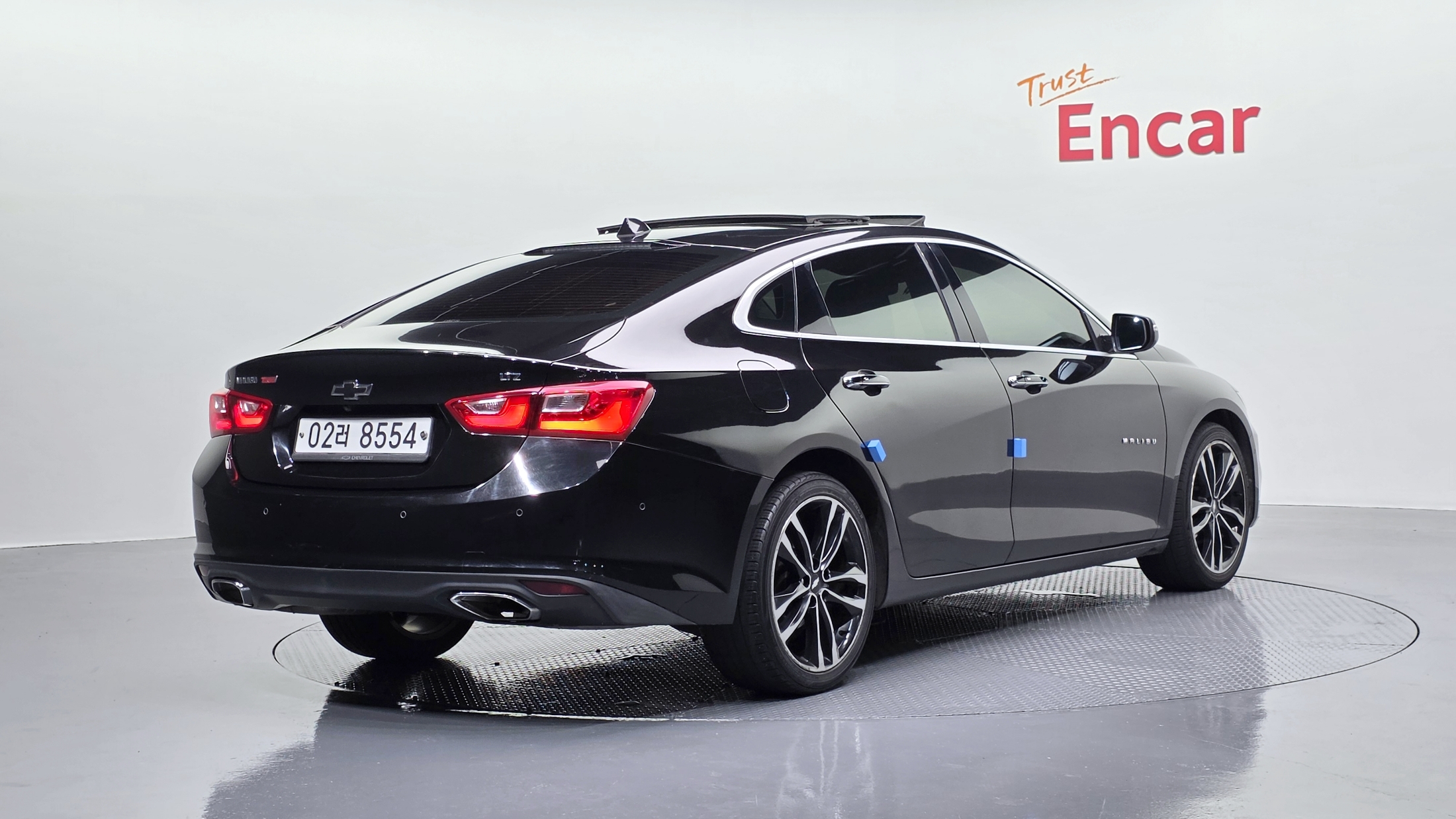 CHEVROLET MALIBU photo 2