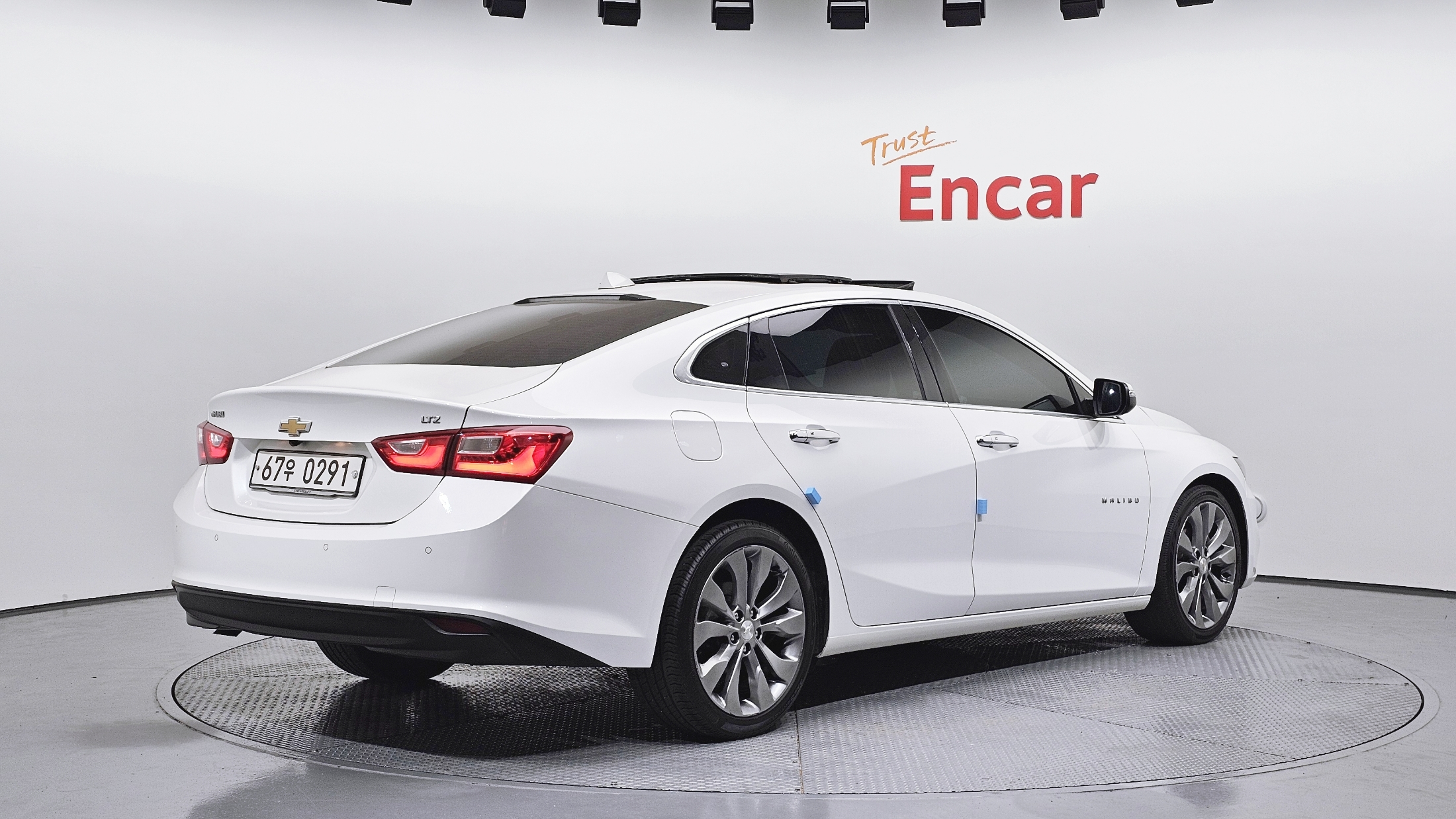 CHEVROLET MALIBU photo 2