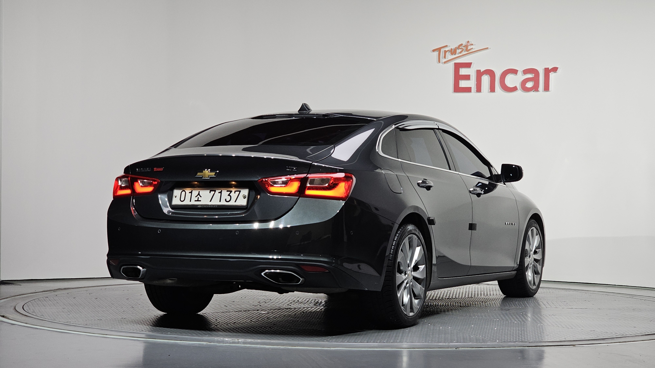 CHEVROLET MALIBU photo 2