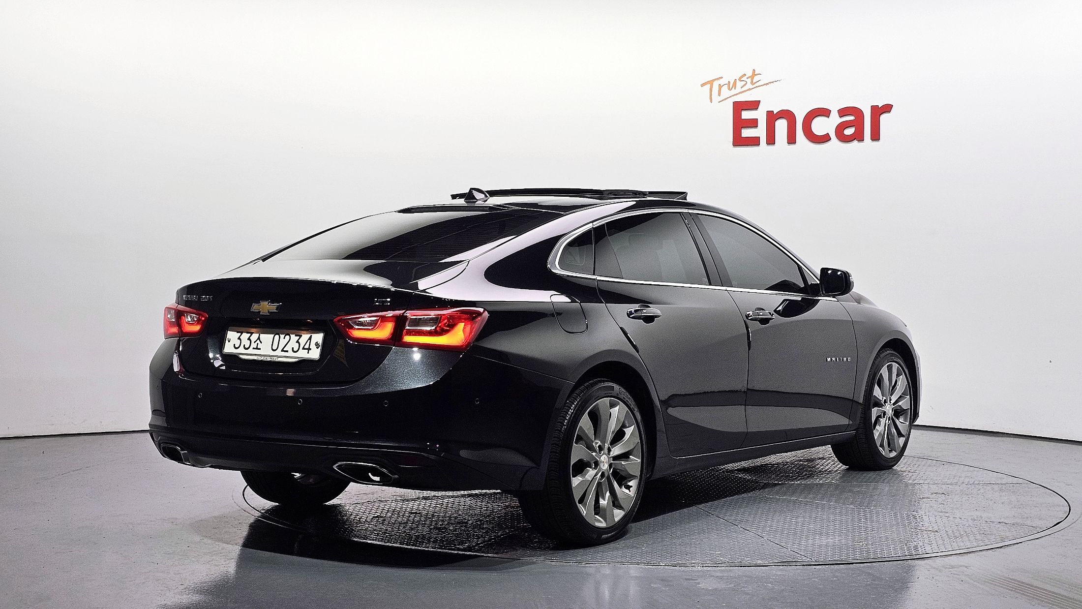 CHEVROLET MALIBU photo 2