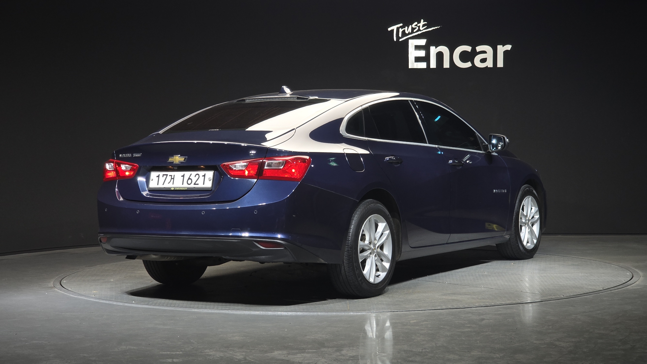 CHEVROLET MALIBU photo 2