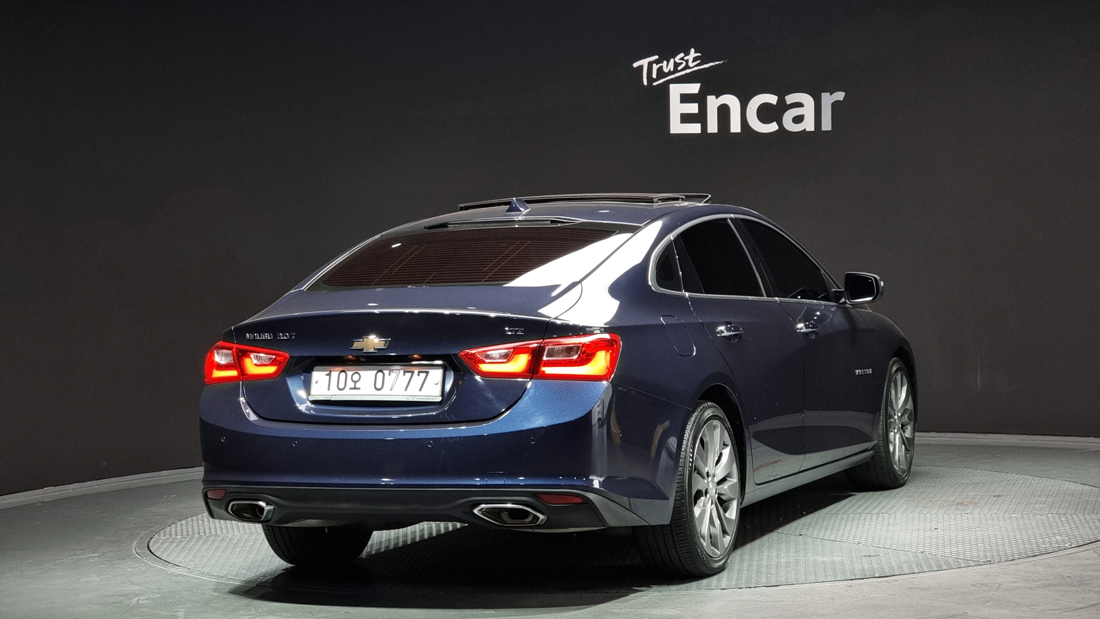 CHEVROLET MALIBU photo 2
