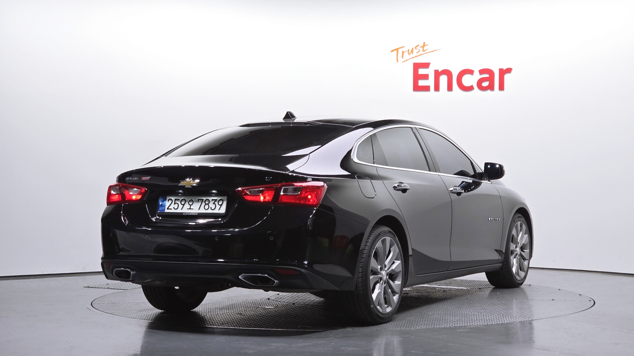 CHEVROLET MALIBU photo 2