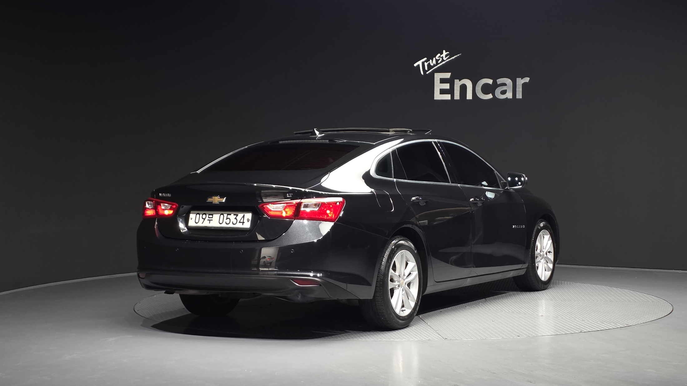 CHEVROLET MALIBU photo 2