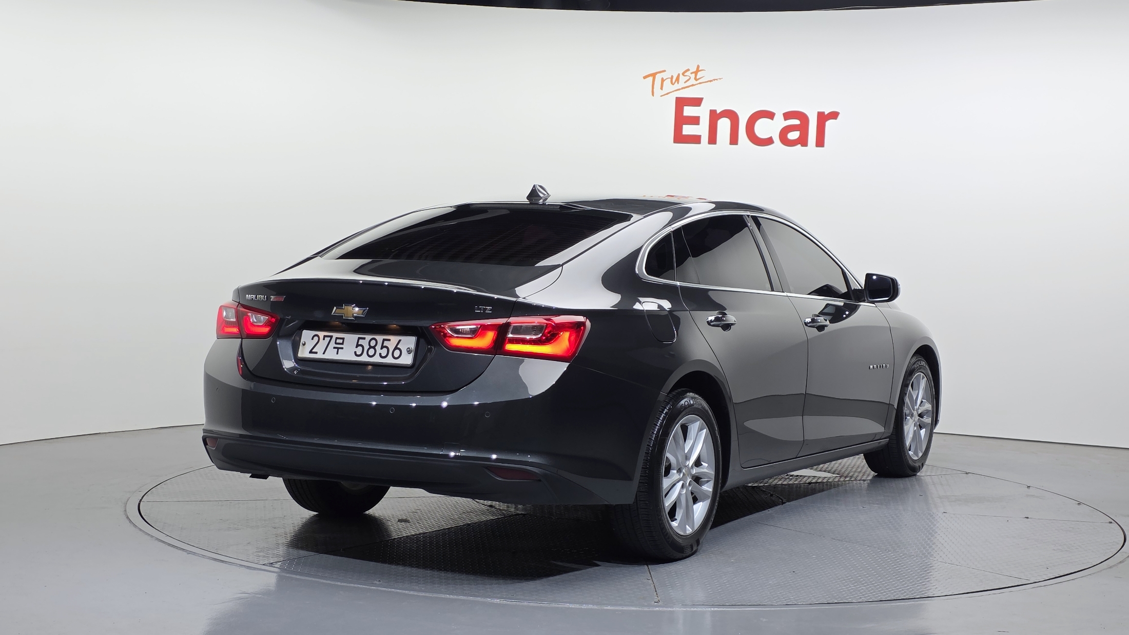 CHEVROLET MALIBU photo 2