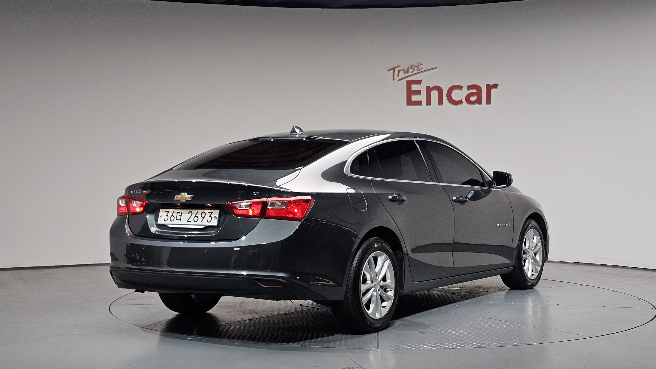 CHEVROLET MALIBU photo 2