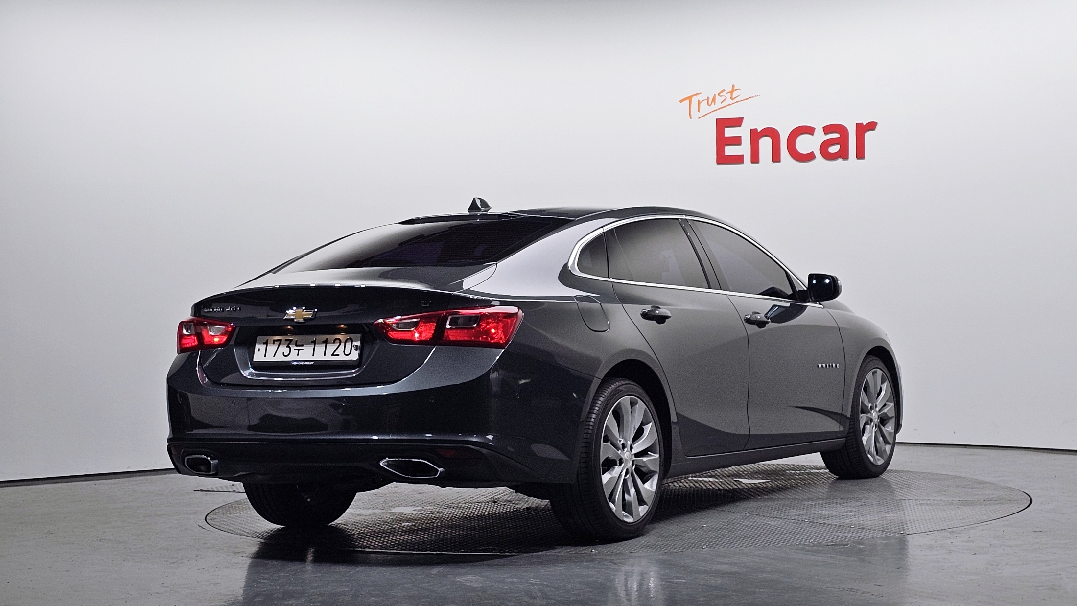 CHEVROLET MALIBU photo 2