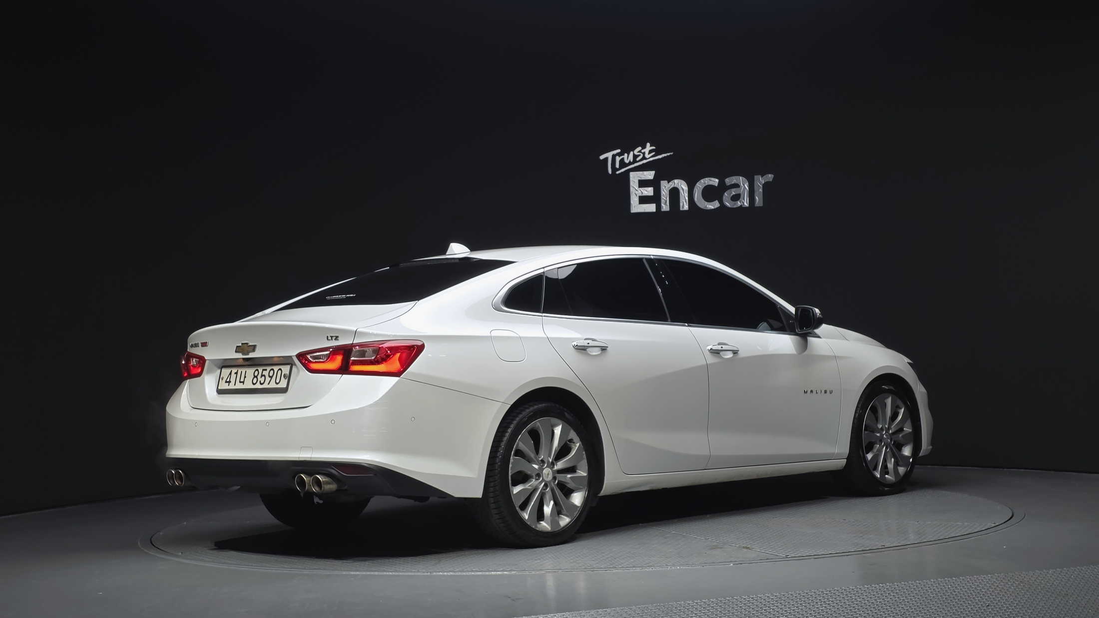 CHEVROLET MALIBU photo 2