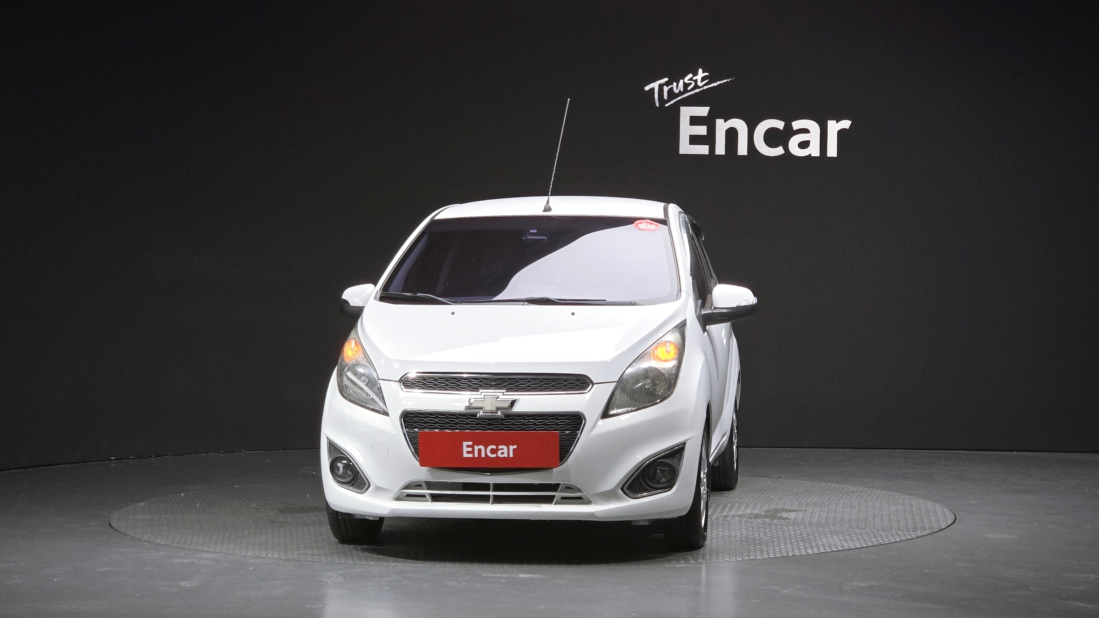 CHEVROLET SPARK photo 3