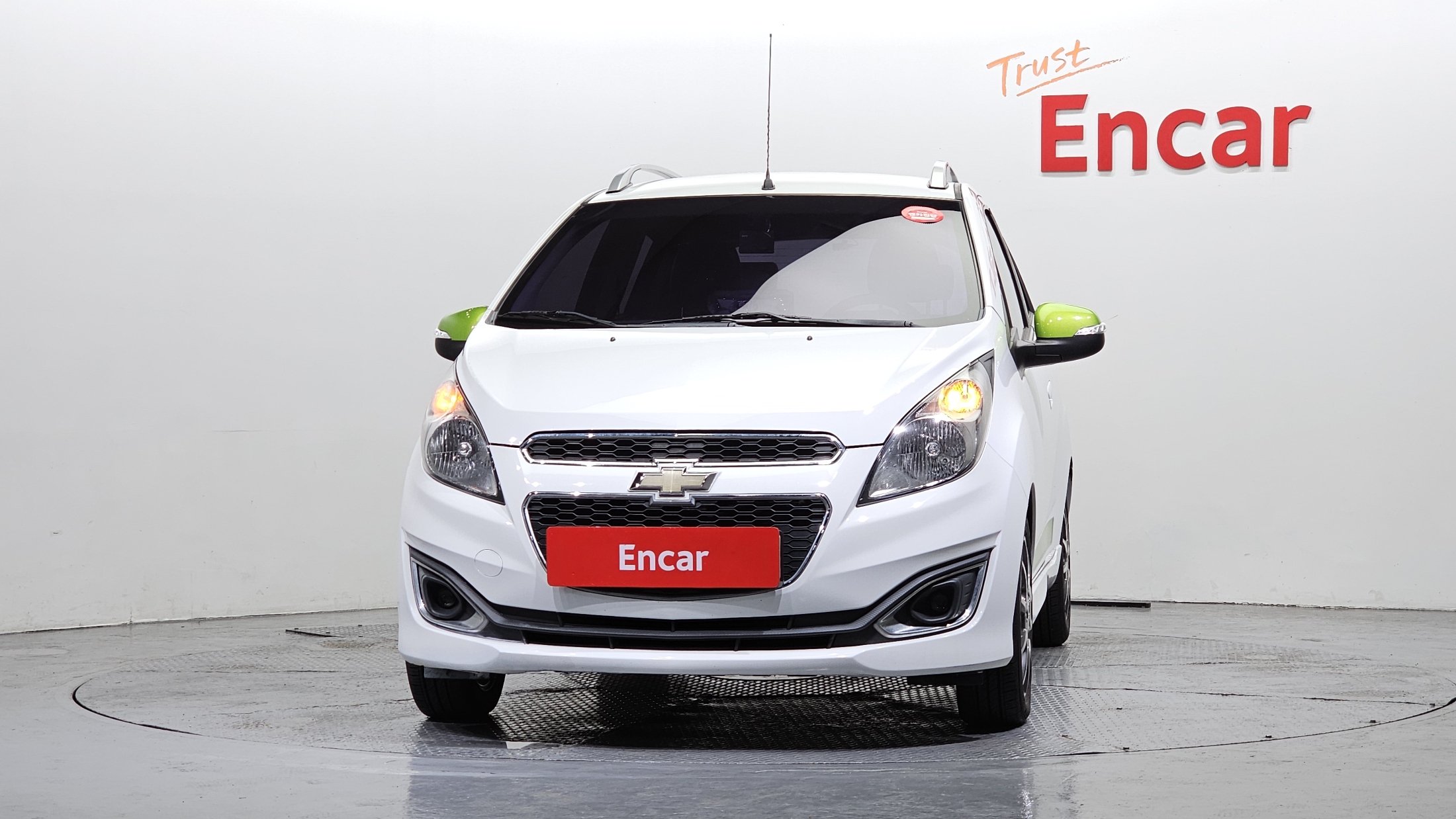 CHEVROLET SPARK photo 3