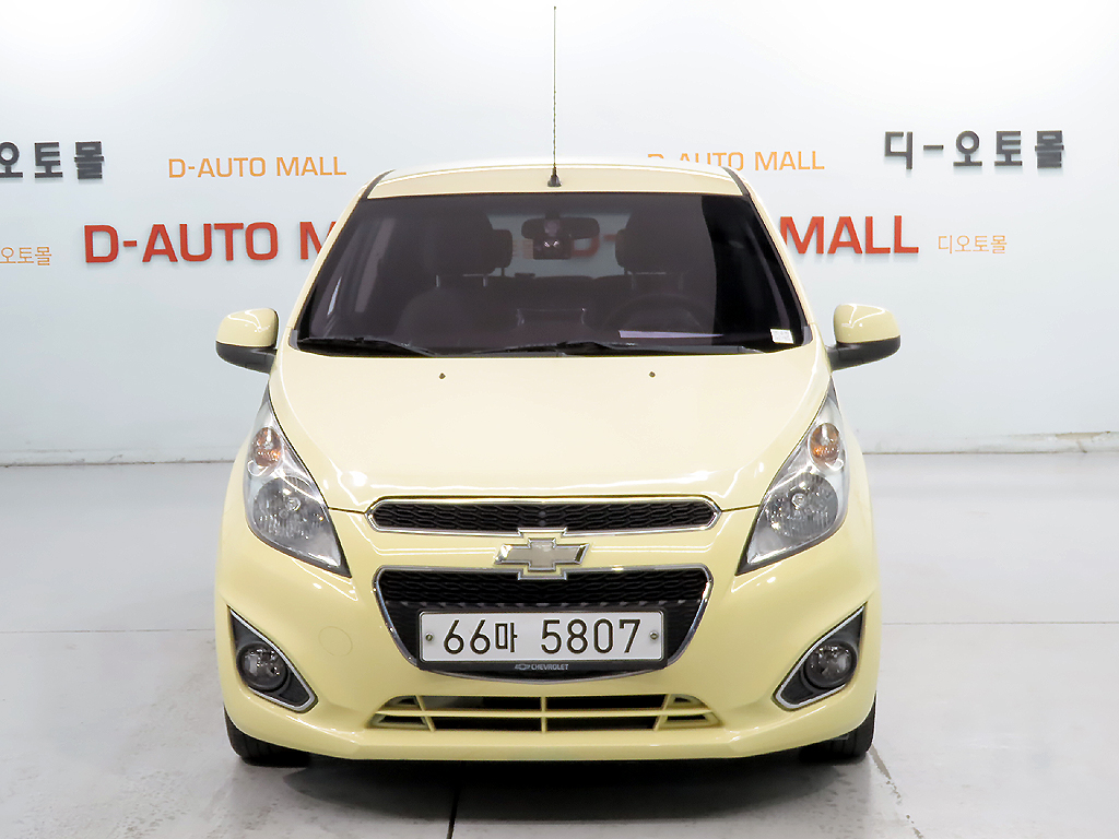 CHEVROLET SPARK photo 2