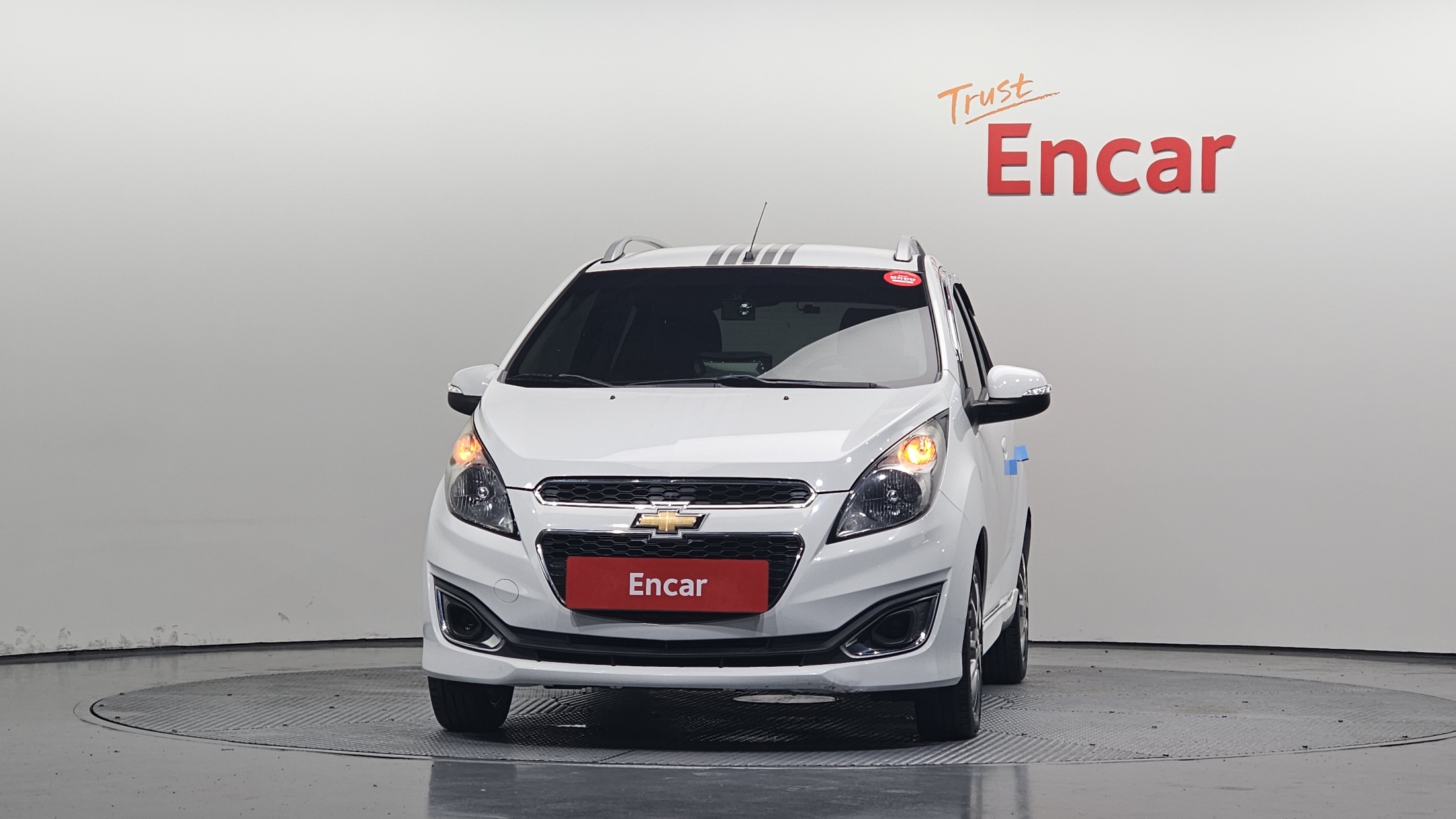CHEVROLET SPARK photo 3